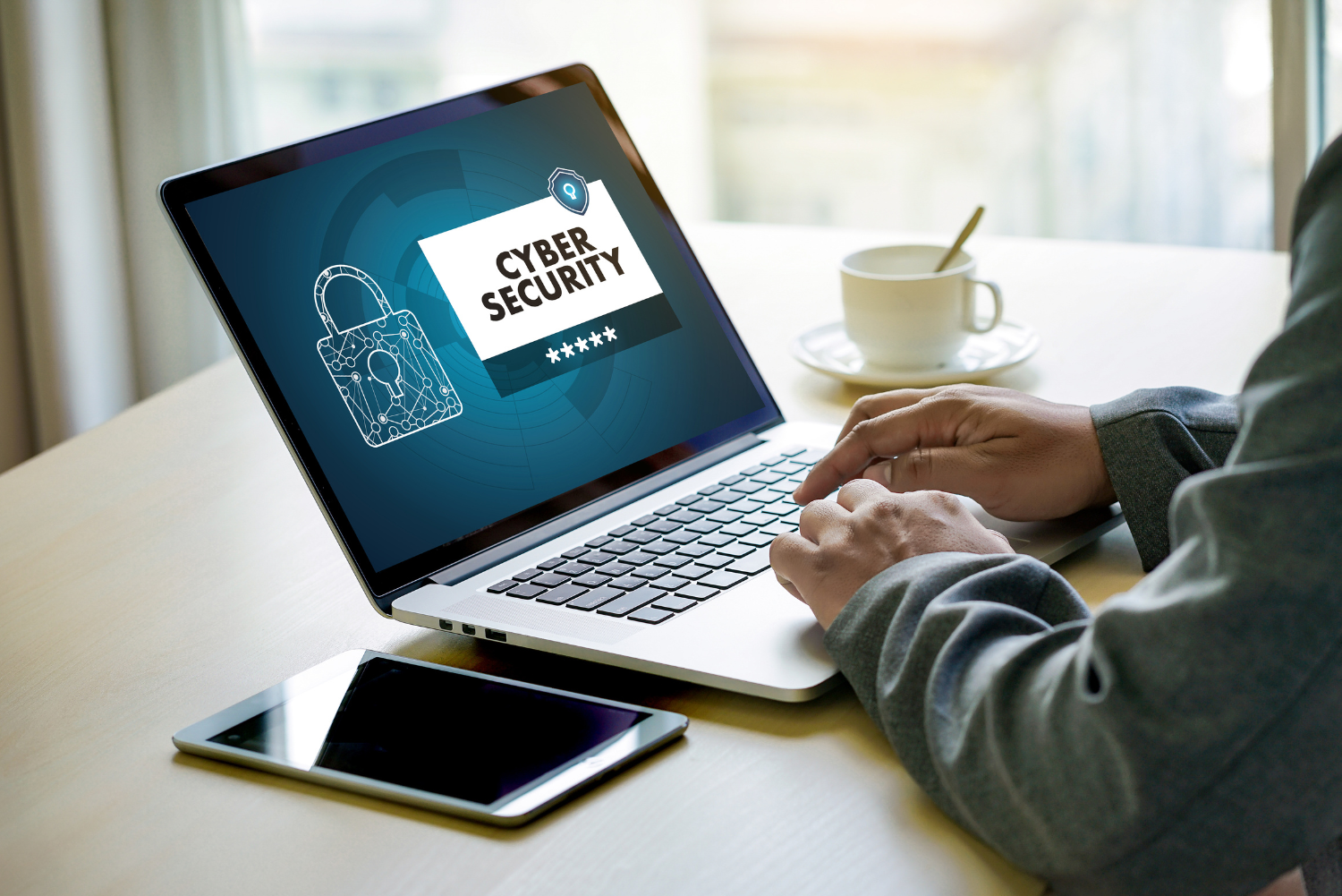 ShinyHunters lekt 200.000 e-mailadressen van Aman met VIP-status
